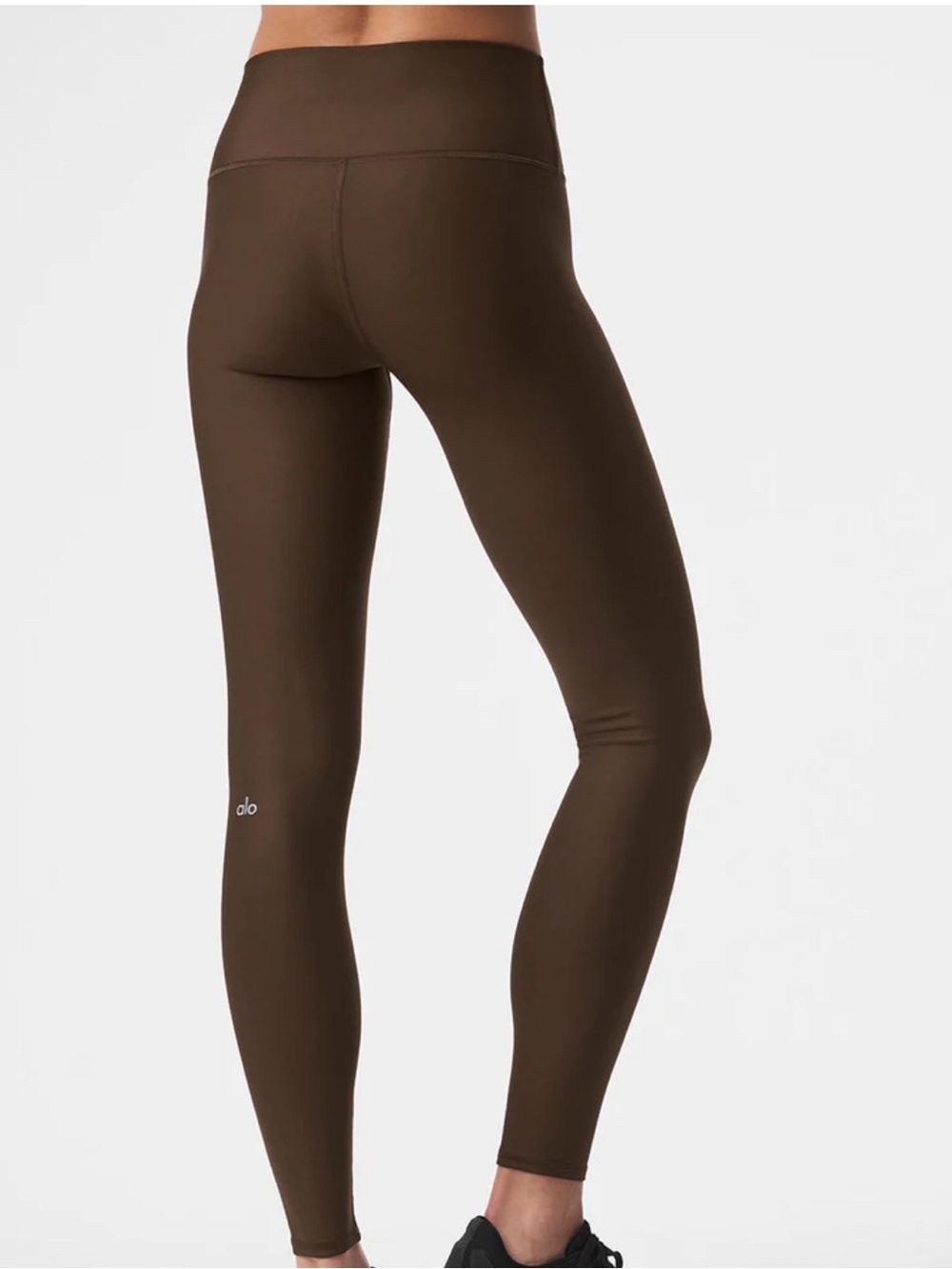 ALO Yoga 7/8 High-Waist Airlift Legging in espresso - Picture 2 of 5